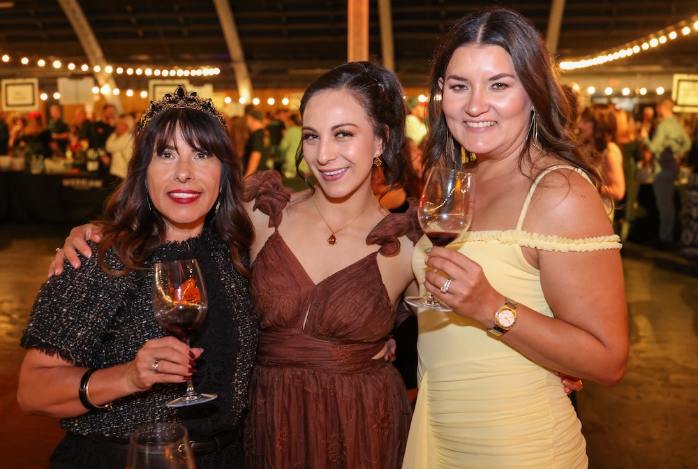 2025-10-11_HarvestFair_Gala_WBucquoy135
