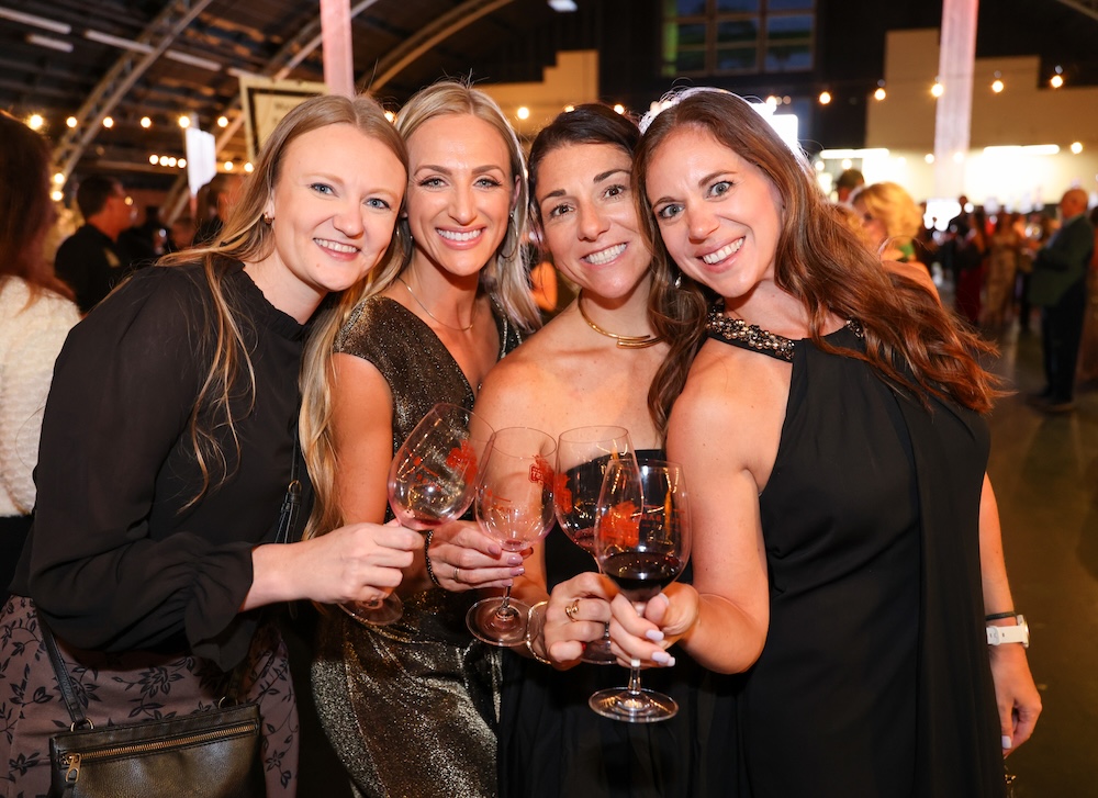 2025-10-11_HarvestFair_Gala_WBucquoy93